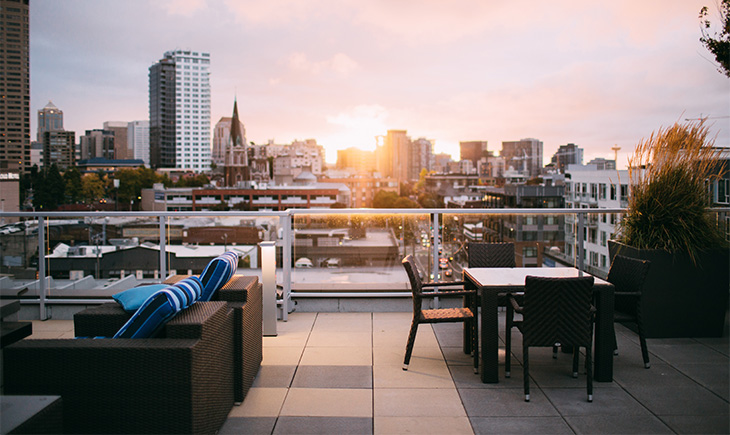 Things Girls Do After Graduation: Group Photo