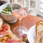 Things Girls Do After Graduation: Girls Brunch